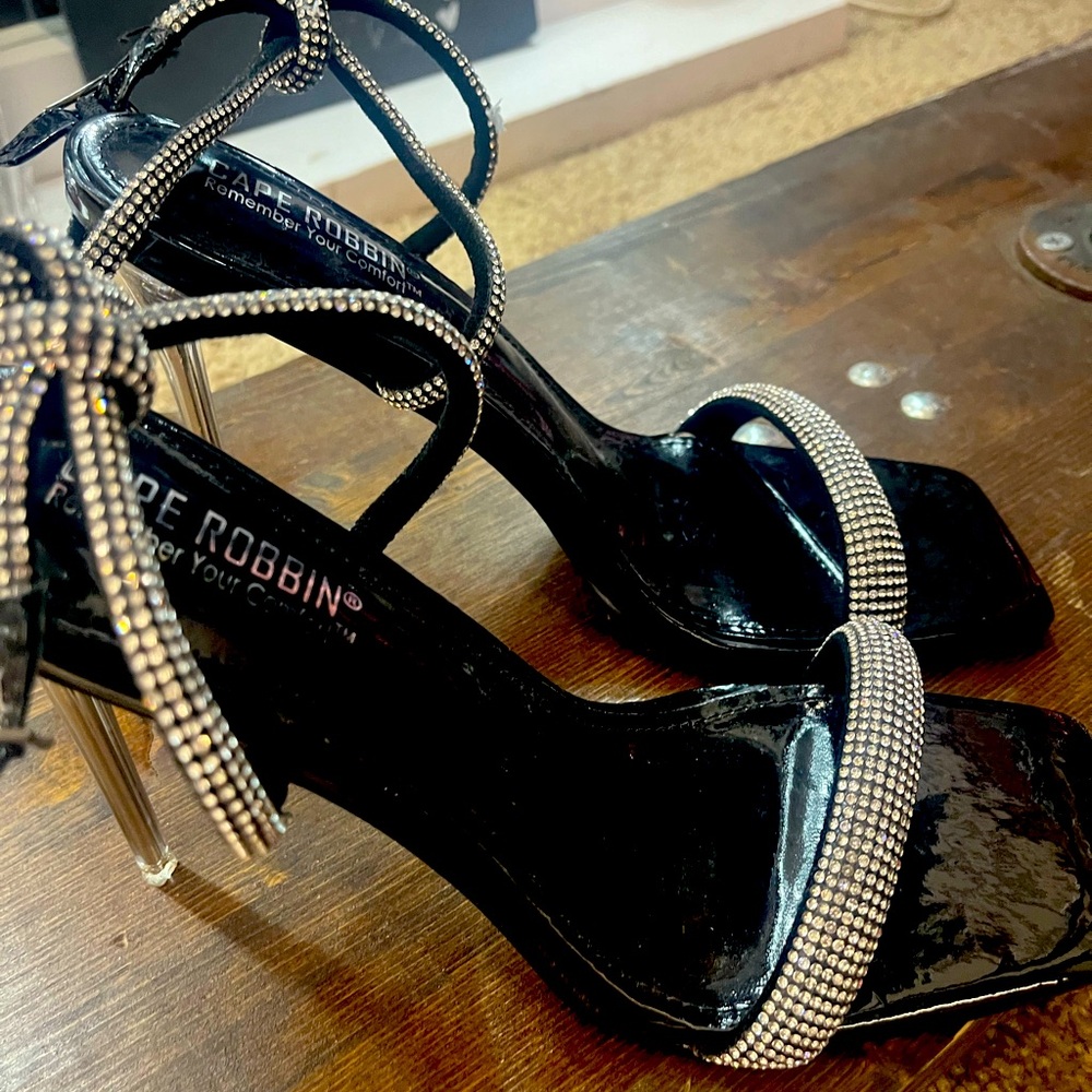 Black Diamond Heels